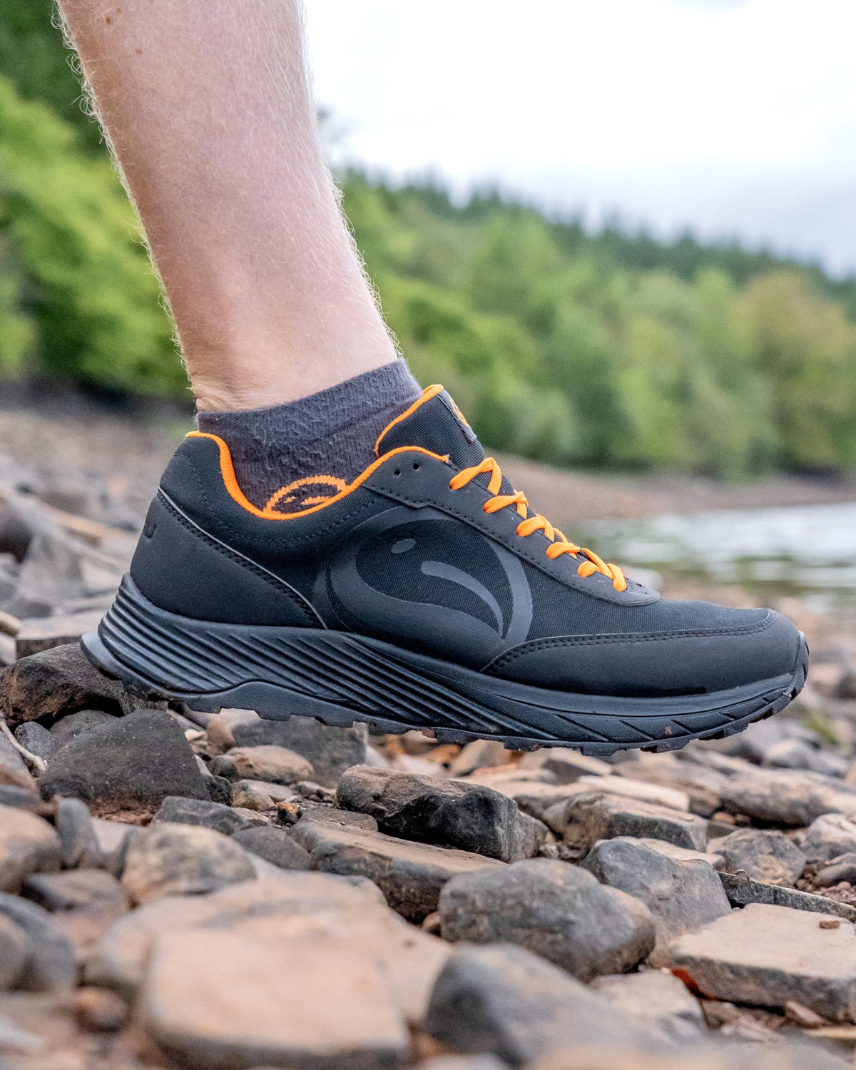 Guru Waterproof Trainer