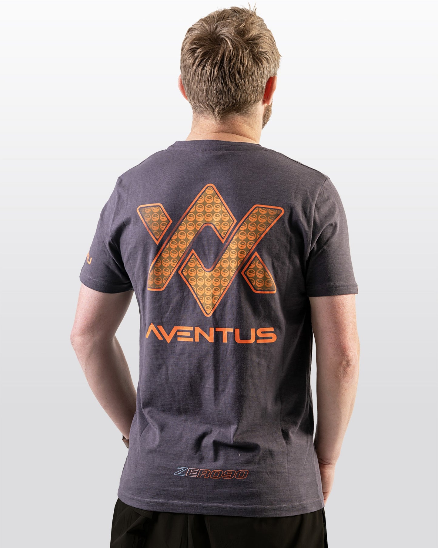 Aventus Tee