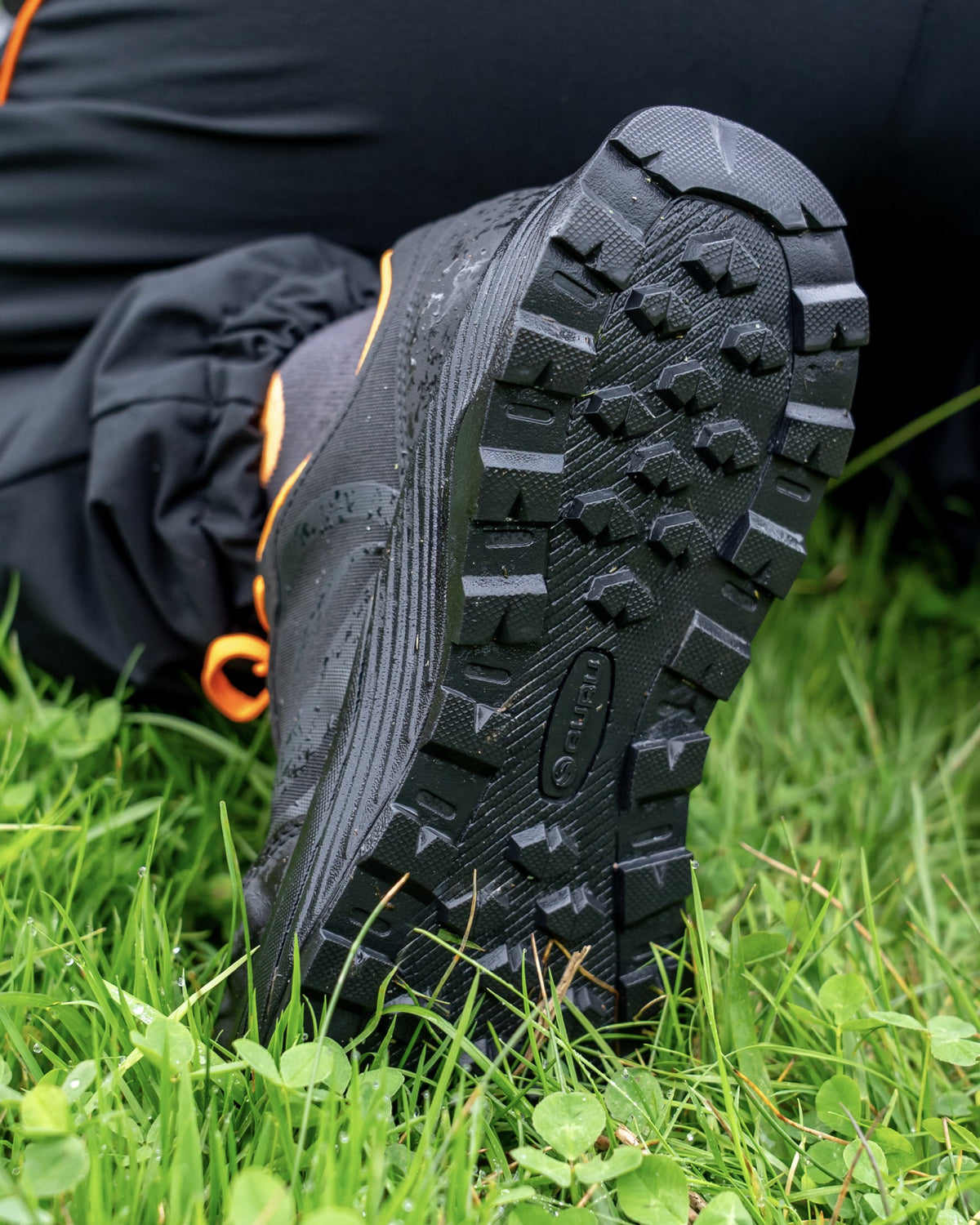Guru Waterproof Trainer